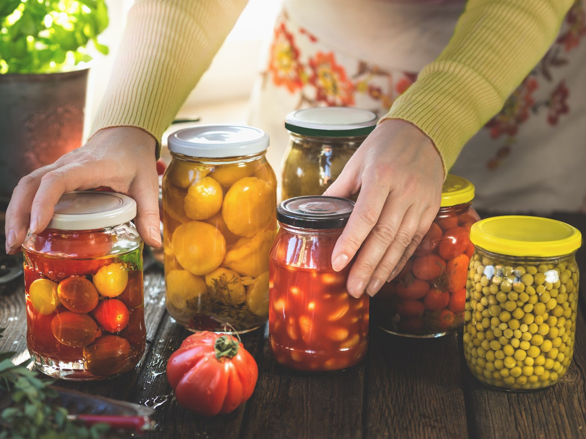 Pickled preserved vegetables