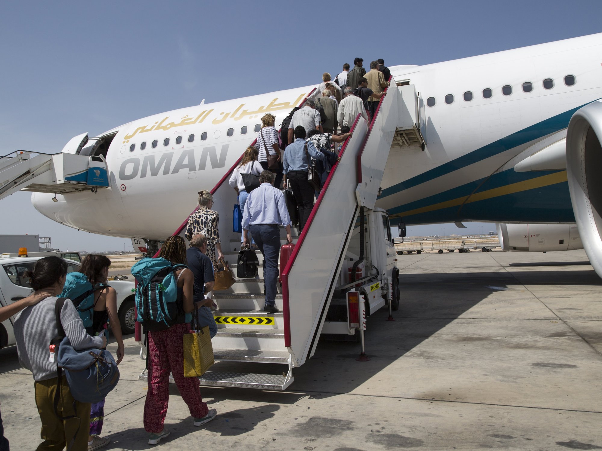 First UK charter evacuation flight to leave Middle East in just hours after 130,000 Britons sign up