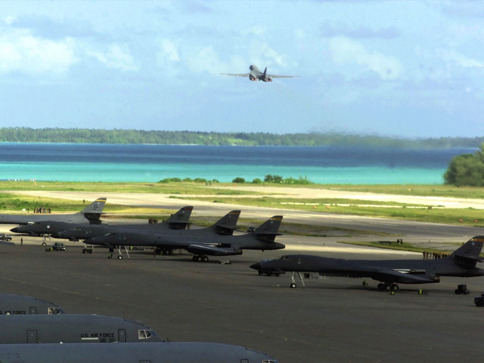 Mauritian Government faces collapse over Chagos 'surrender' - MPs warn BRITAIN is getting too much