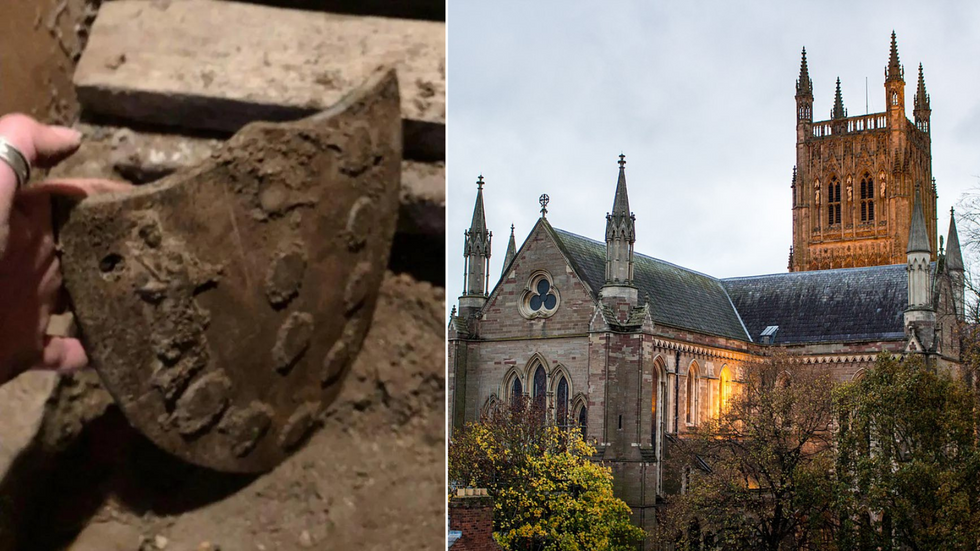 Piece of pottery/Worcester Cathedral
