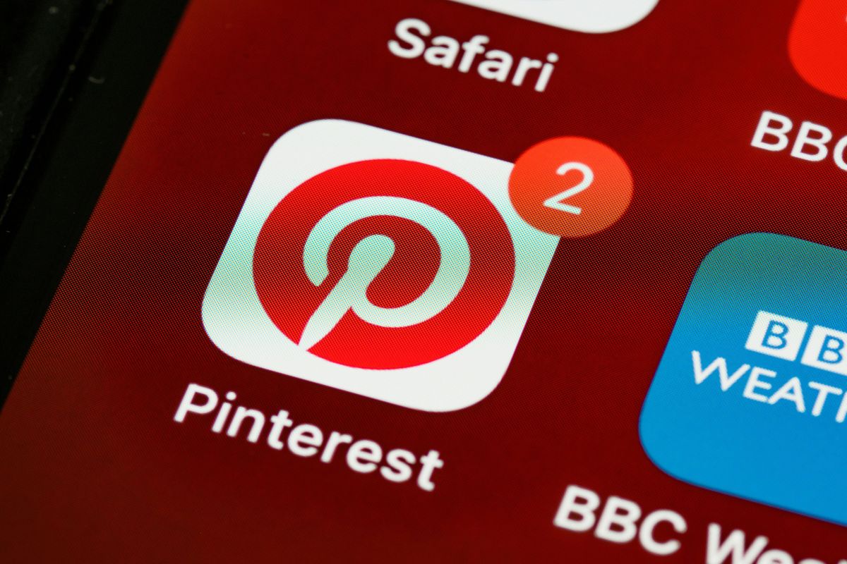 Pinterest app logo