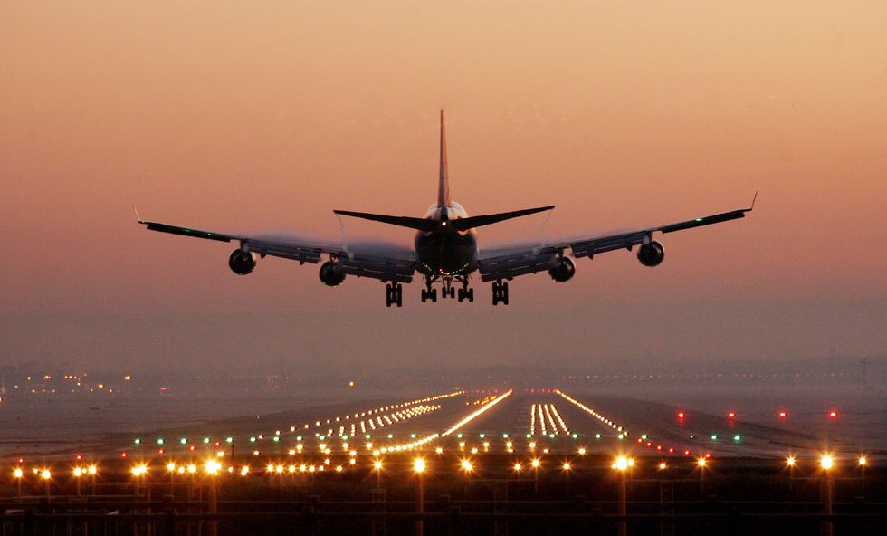 Plane prepares to land at Gatwick