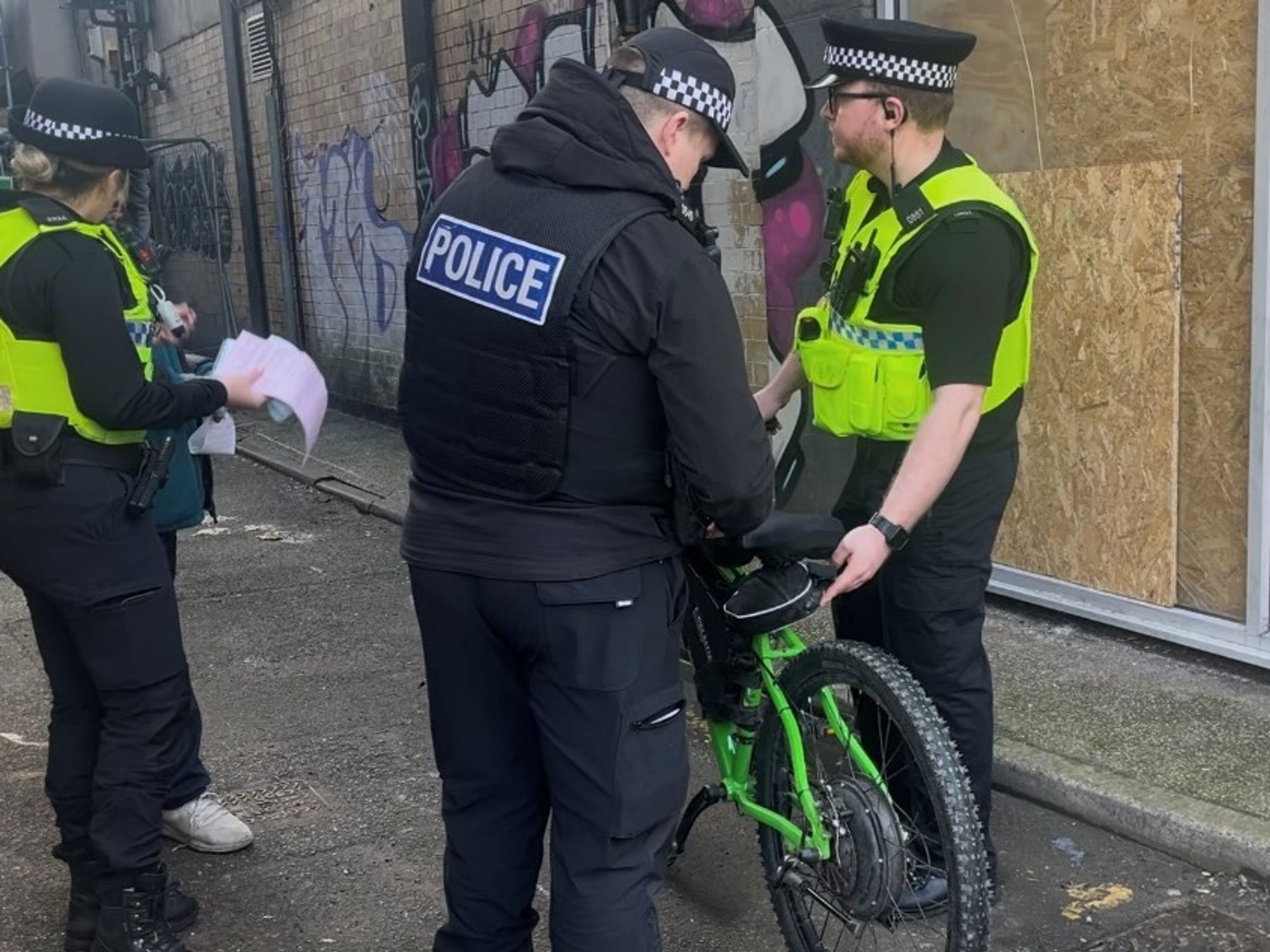 Polcie seizing e-bikes in the area