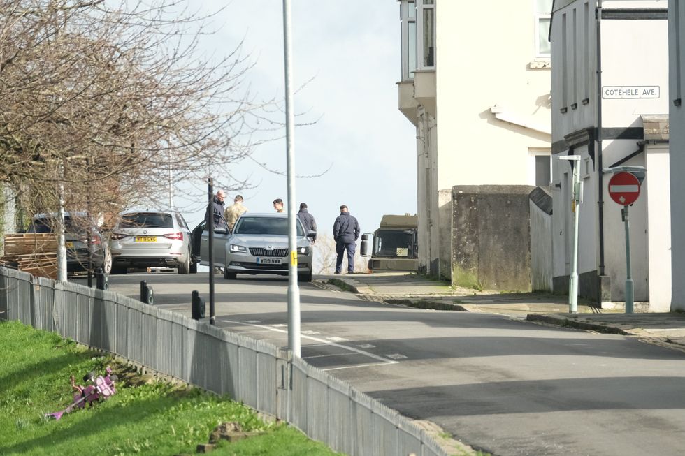 Police and bomb disposal experts at the scene