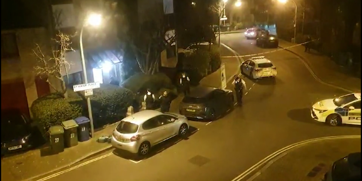 NextImg:Moment police swarm on London home before shooting dead man ‘armed with crossbow’
