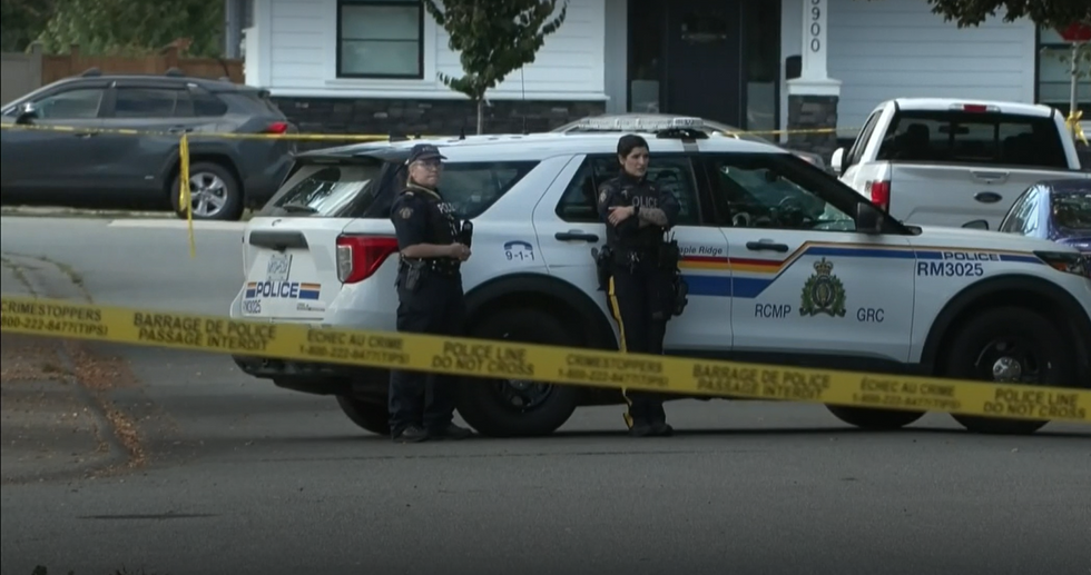 Police at the scene after Canada neighbour row led to two deaths
