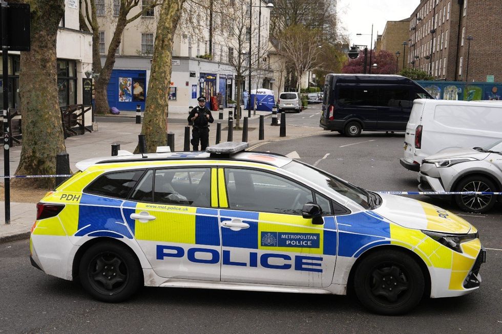 Police launch manhunt for gunman after man shot dead near Euston station