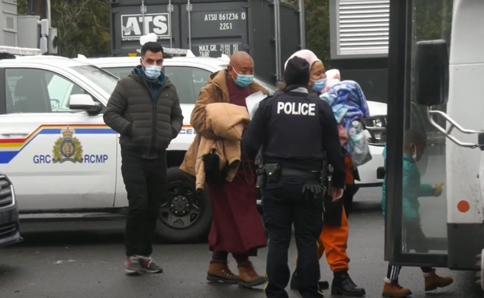 Police deal with asylum seekers in Niagara Falls (file photo)