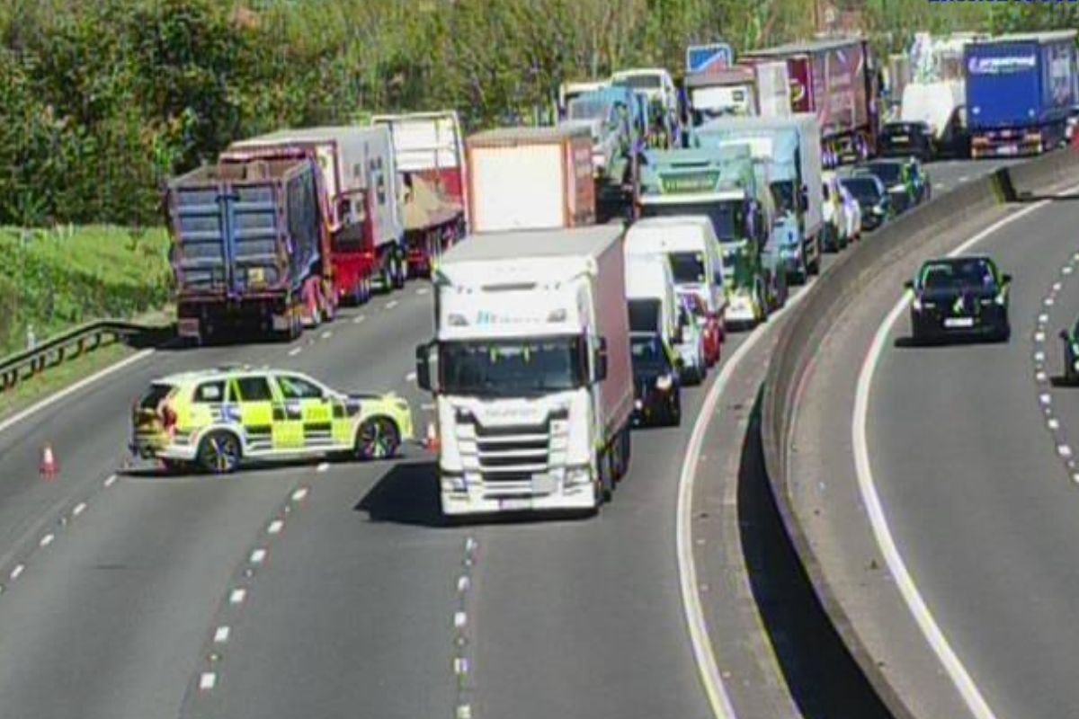 Police have blocked traffic access to the M6