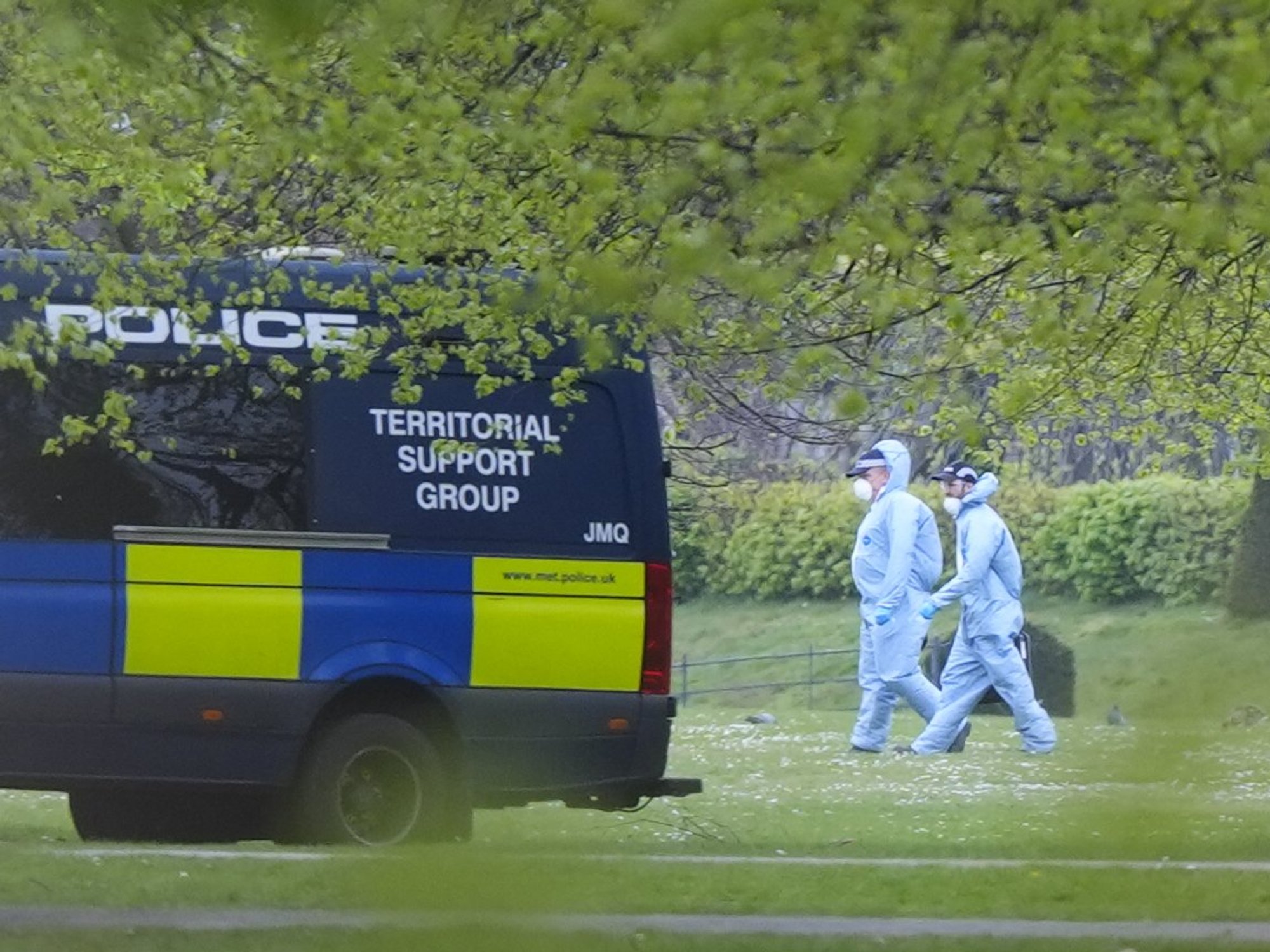 Police in Kensington Gardens