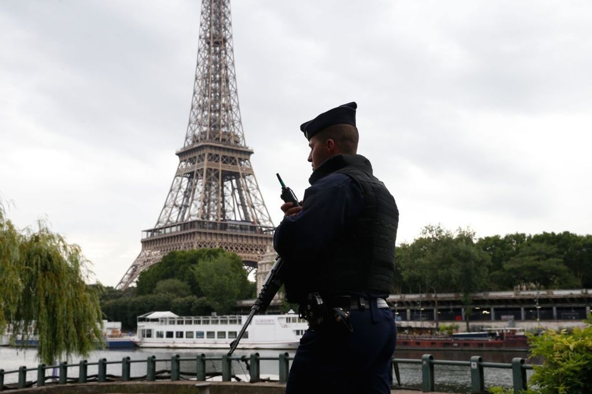 Police man in Paris