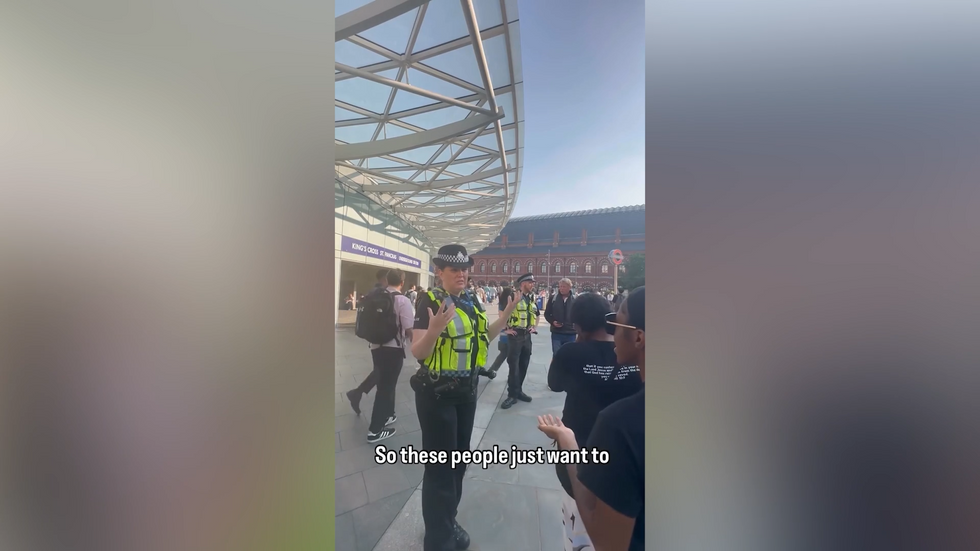 Police officer attempts to shut down preaching