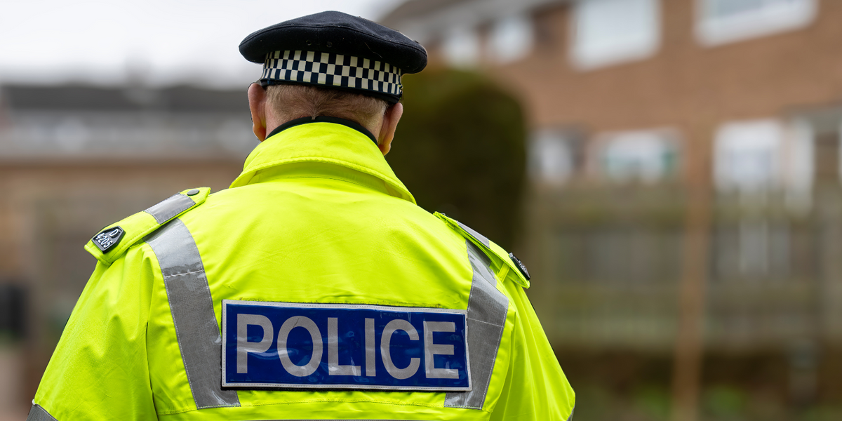 NextImg:Police officer resigns after ignoring 999 call to have sex with ex-girlfriend