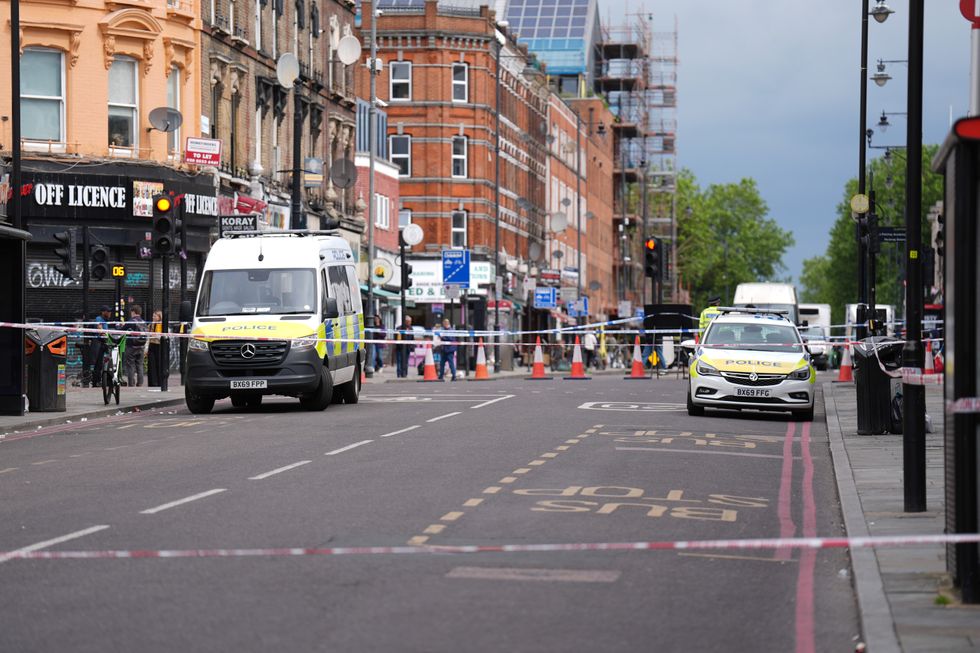 Police on Kingsland Road