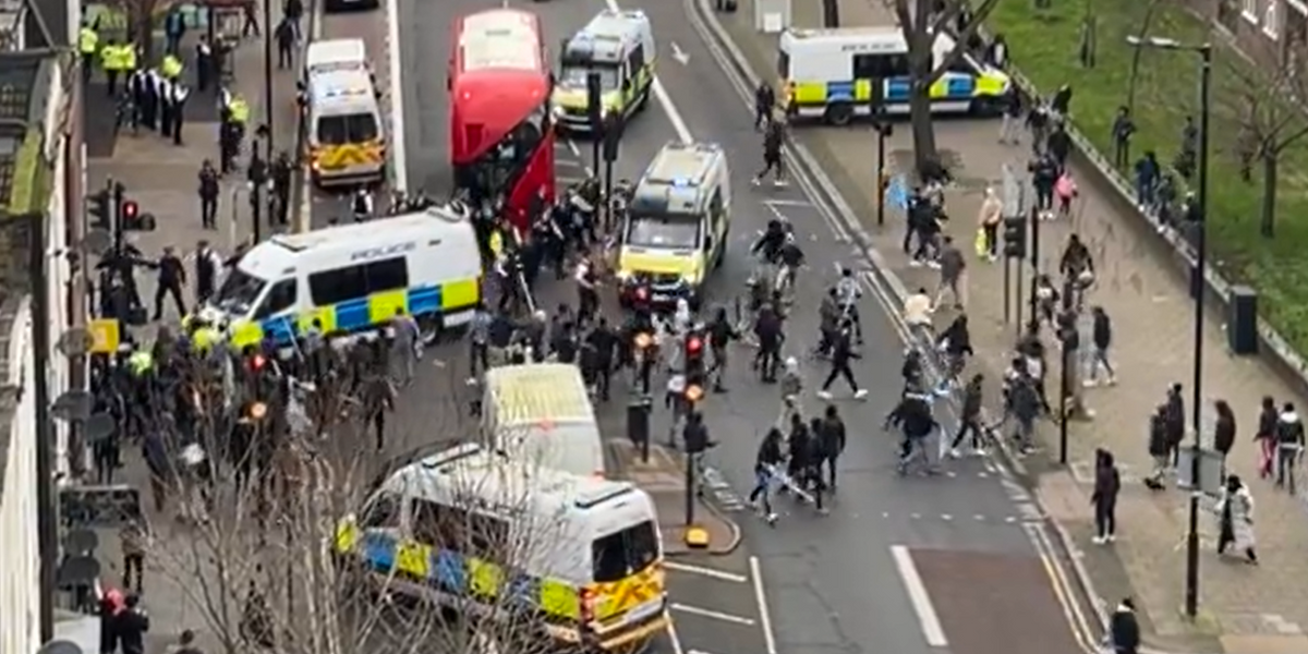NextImg:Police rush to 'big confrontation' in London as 50 'protesters' clash