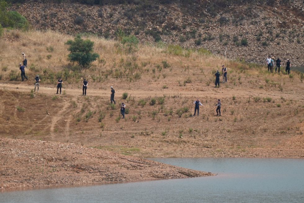 Police searching Portugal\u2019s Arade Dam