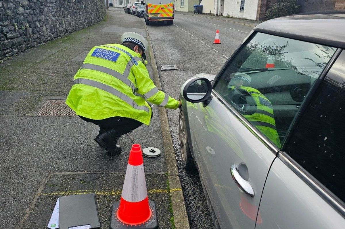 Police vehicle inspection