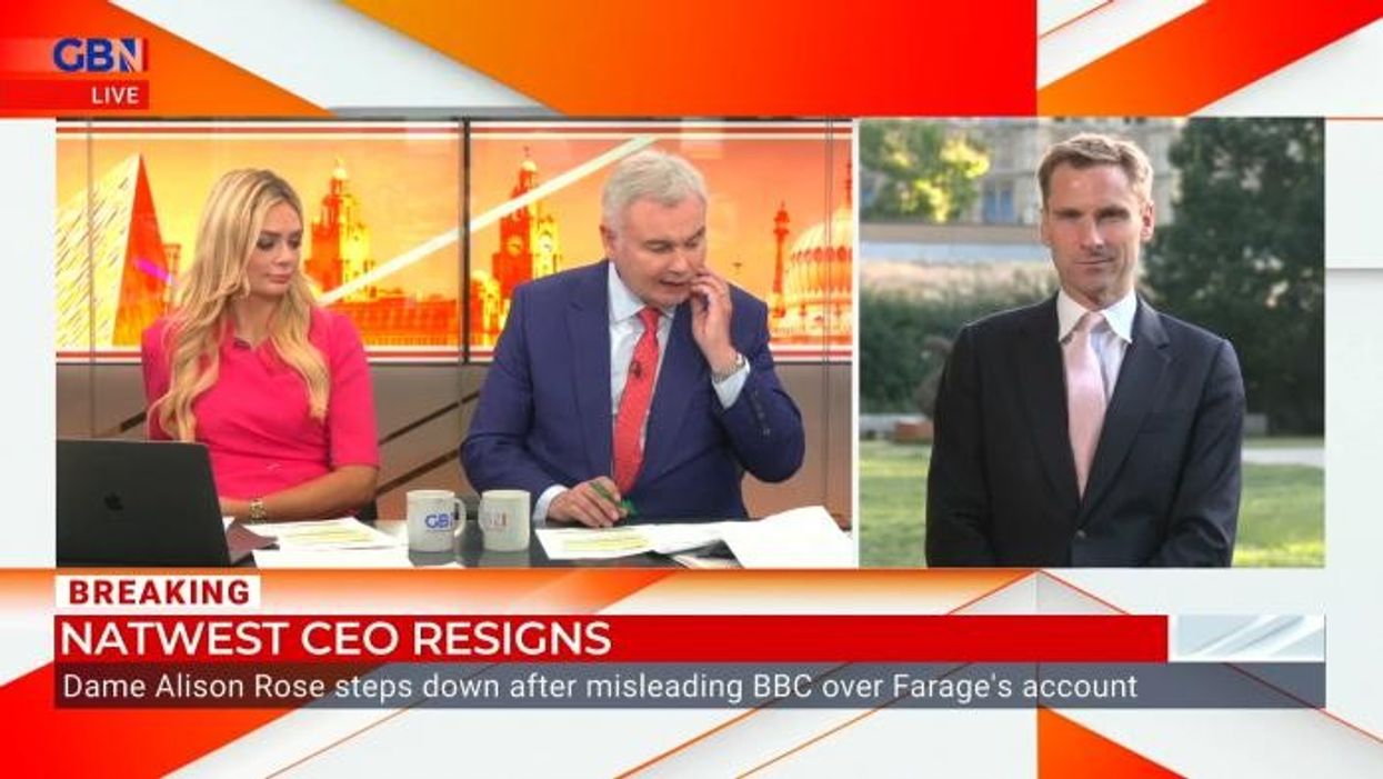 Trans police officers who carry out strip searches 'should have gender ID papers'