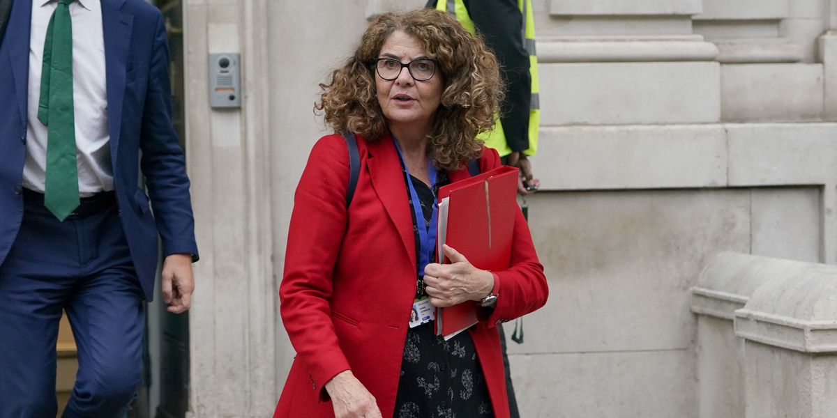 NextImg:Policing minister has purse stolen while at annual policing conference