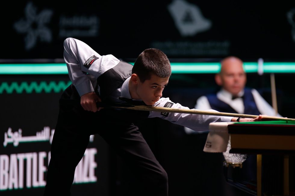 Polish snooker sensation Michal Szubarczyk secured a brilliant 10-7 win over former women's world champion Onyee Ng