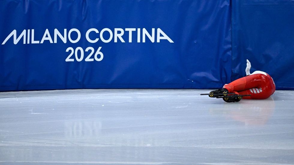 Polish speed skater Kamila Sellier has arrived back in her hometown of Elblag following a terrifying incident at the Winter Olympics that left her requiring surgery