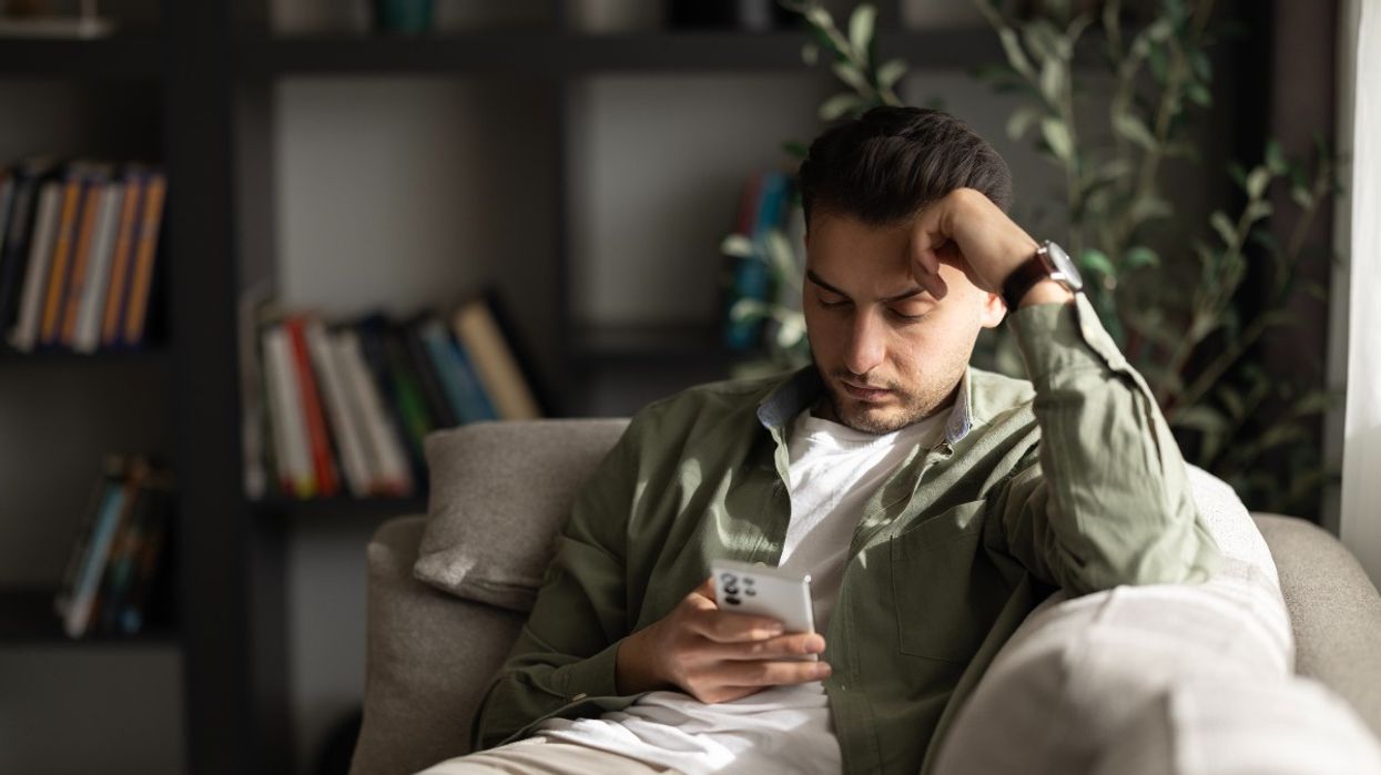 POLL OF THE DAY: Should you be allowed to ignore work calls and emails out of hours? VOTE NOW