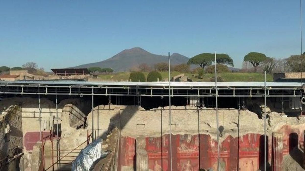 Archaeology breakthrough as skeletal remains of seven Roman soldiers uncovered from ancient well