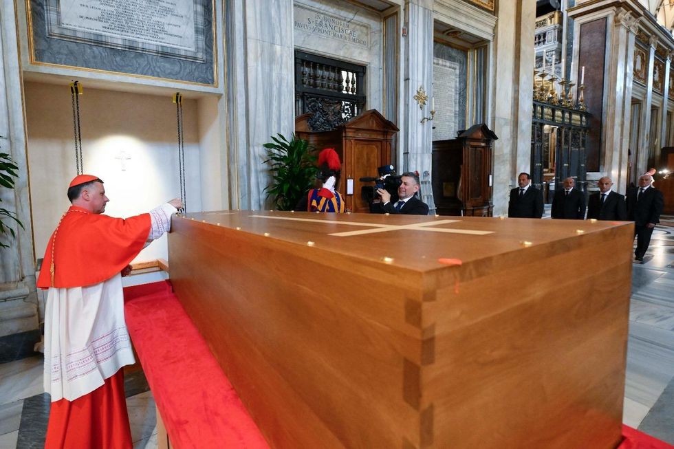 Pope Francis burial