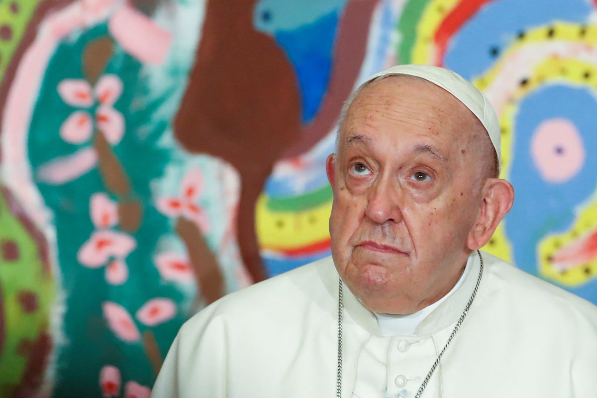 Pope Francis health update: Pontiff forced to 'clear his schedule' after falling ill