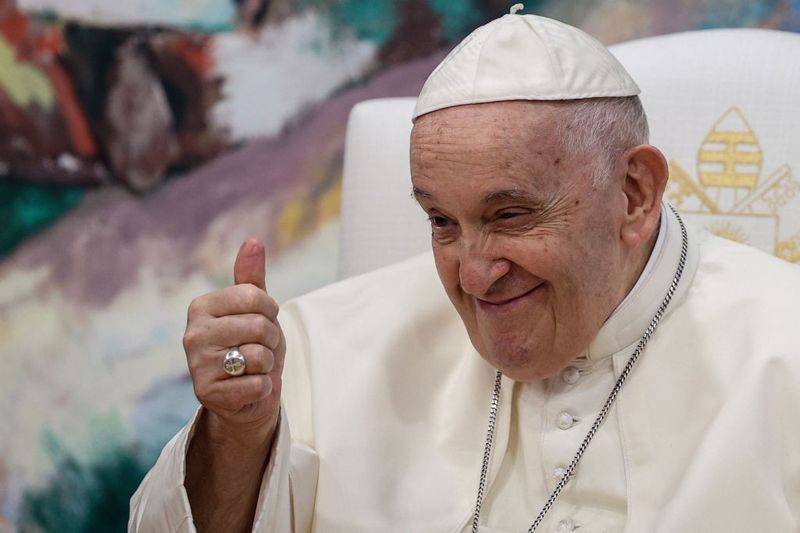 Pope Francis breaks from tradition with unusual burial request as pontiff's  final wish revealed