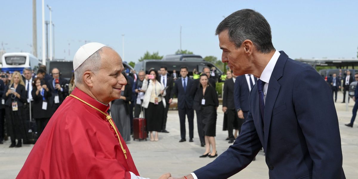 Pope Leo showers Spain with praise after country hands 500,000 migrants legal status