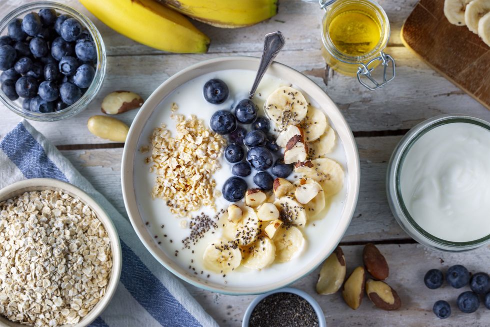 PORRIDGE STOCK IMAGE