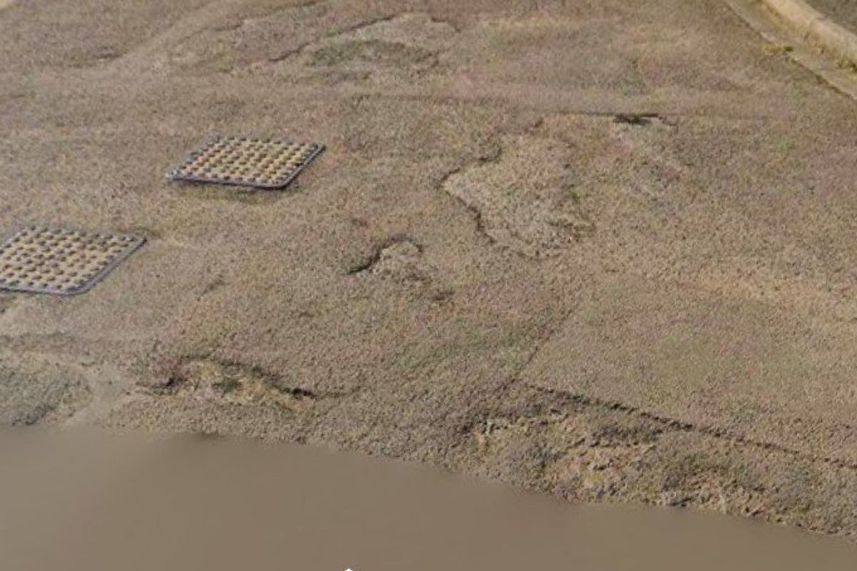 Potholes on Horsham Close