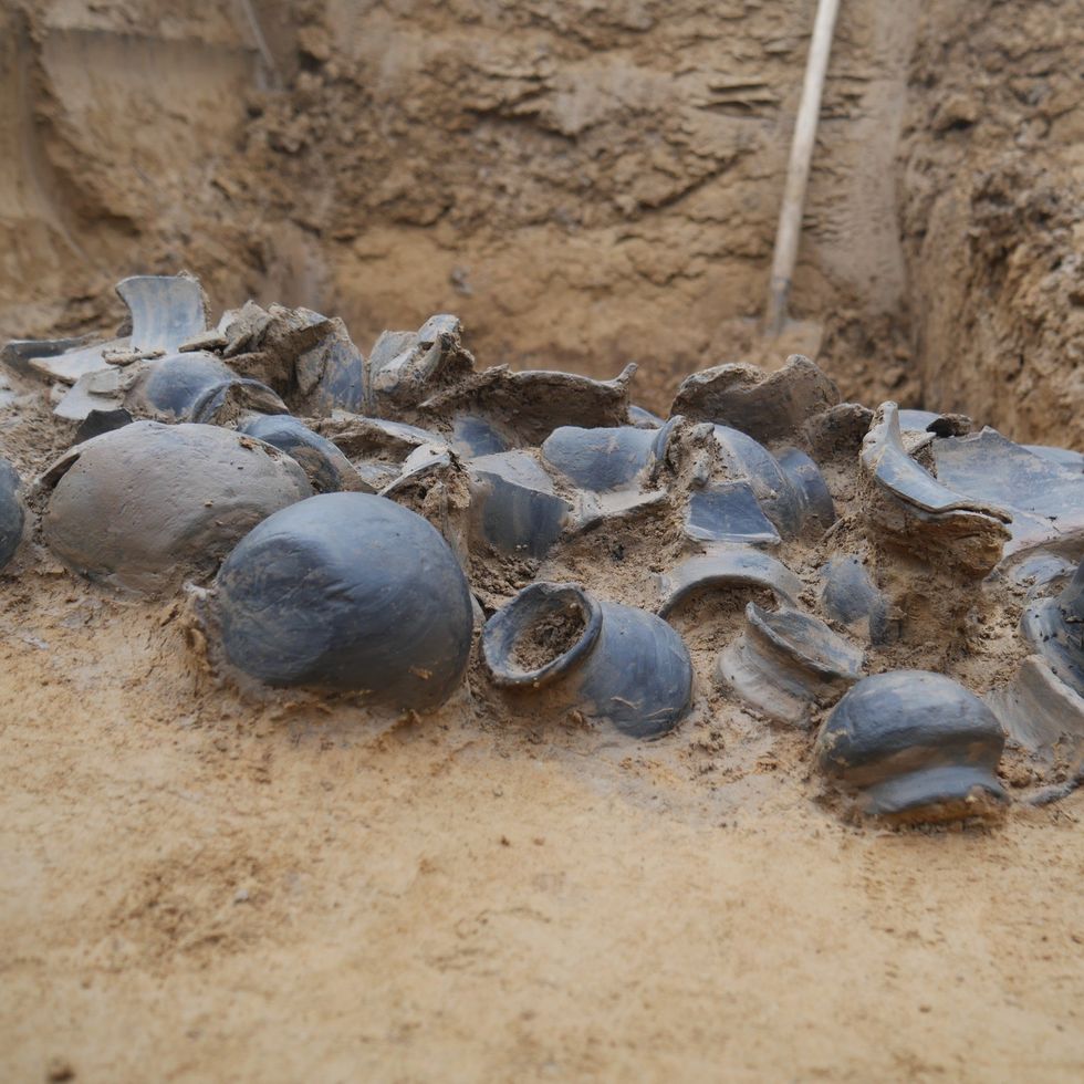 Pottery at Velzeke