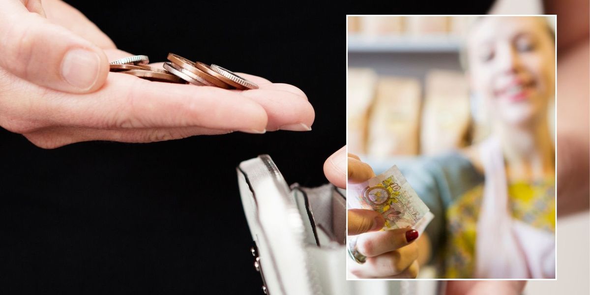 Cash withdrawals to hit £370m on Christmas Eve as Britons flock to ATMs for ‘busiest day of the year’ Cash withdrawals to hit £370m on Christmas Eve as Britons flock to ATMs for ‘busiest day of the year’