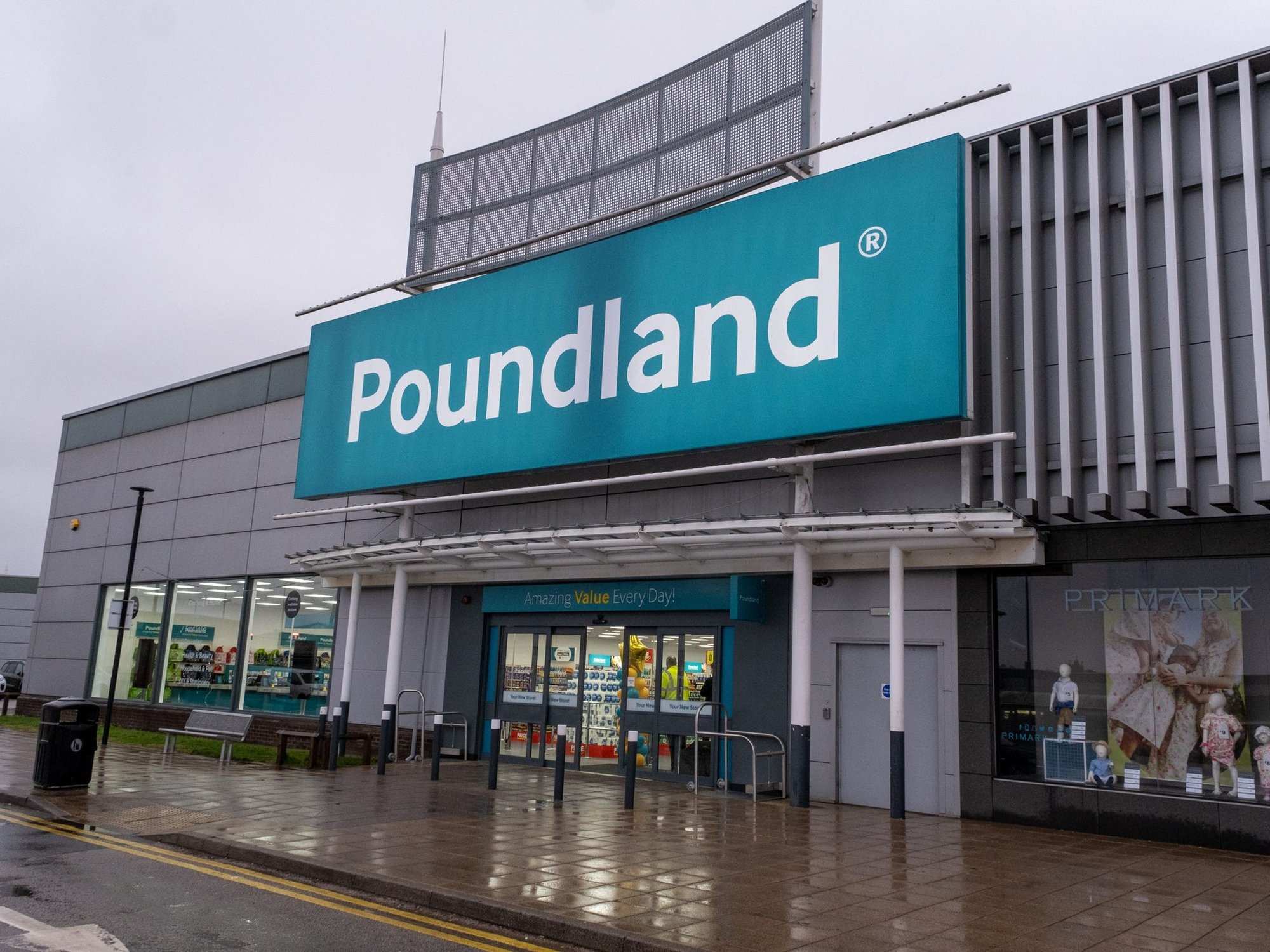 Poundland store