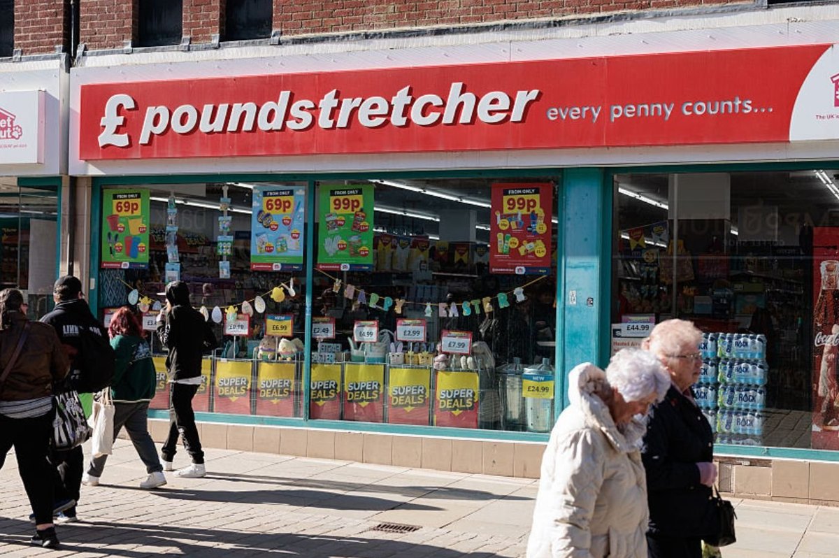 Poundstretcher shop