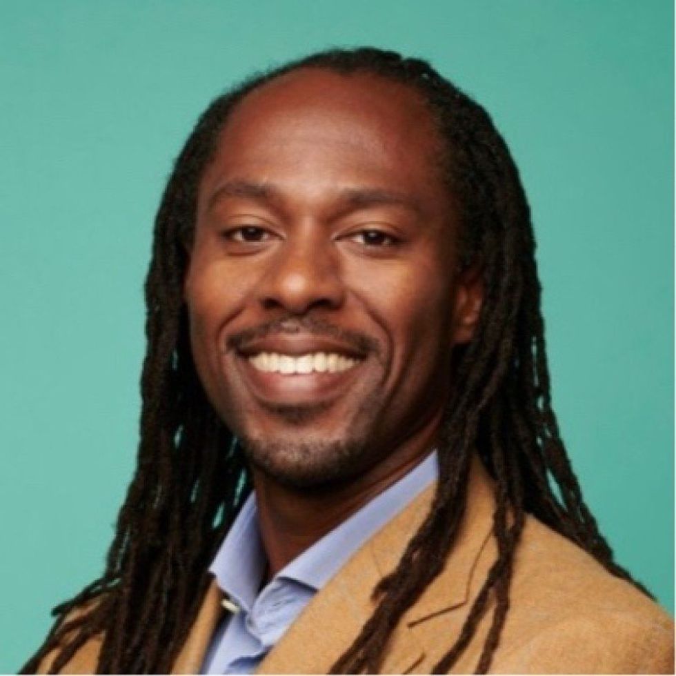 Pr\u200bof Keon West