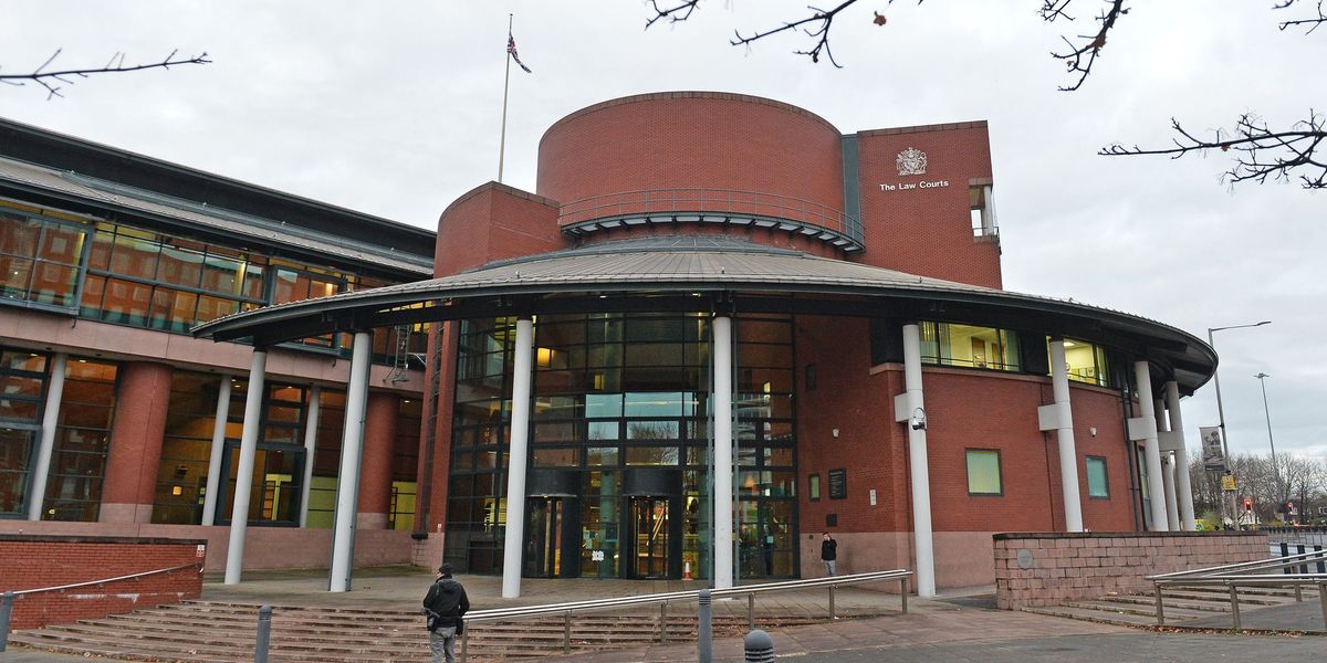Benefits fraudster faked cancer diagnosis and swindled £70k after claiming she only had six months left to live Benefits fraudster faked cancer diagnosis and swindled £70k after claiming she only had six months left to live
