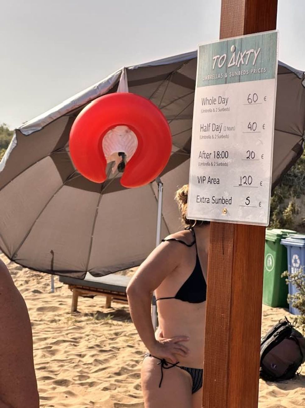 Prices of a sunbed company