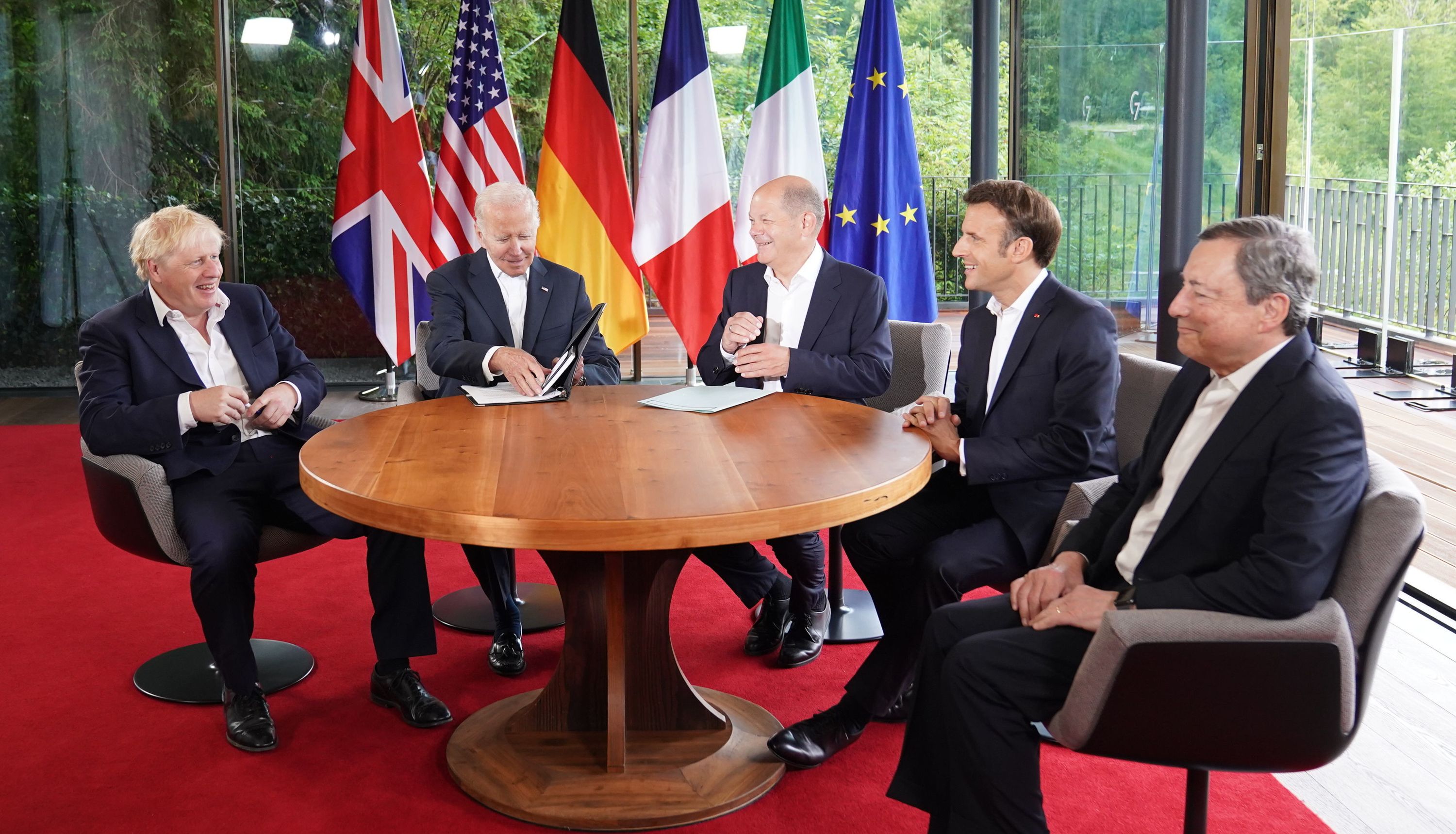 Prime Minister Boris Johnson, US President Joe Biden, German Chancellor Olaf Scholz, President of France Emmanuel Macron and Prime Minister of Italy Mario Draghi, during a 'quad' meeting at the G7 summit
