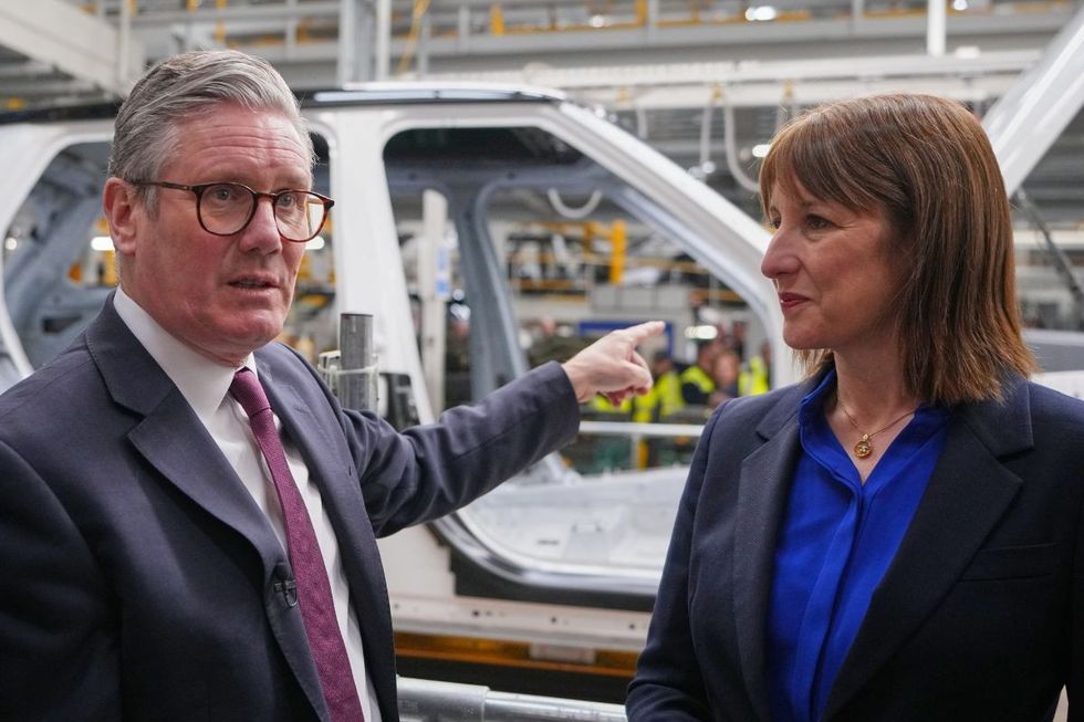 Prime Minister Keir Starmer and Chancellor Rachel Reeves at the Jaguar Land Rover factory