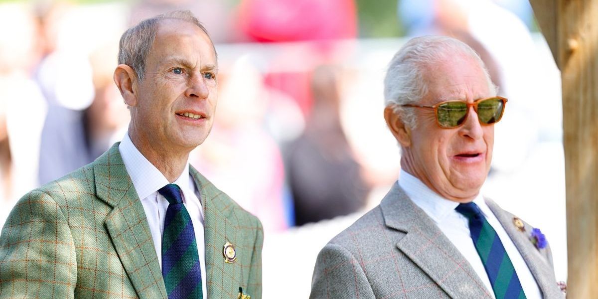 King Charles witnesses carriage crash at royal engagement King Charles witnesses carriage crash at royal engagement