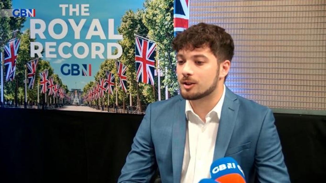 Prince Harry and Meghan Markle facing 'lose-lose situation'