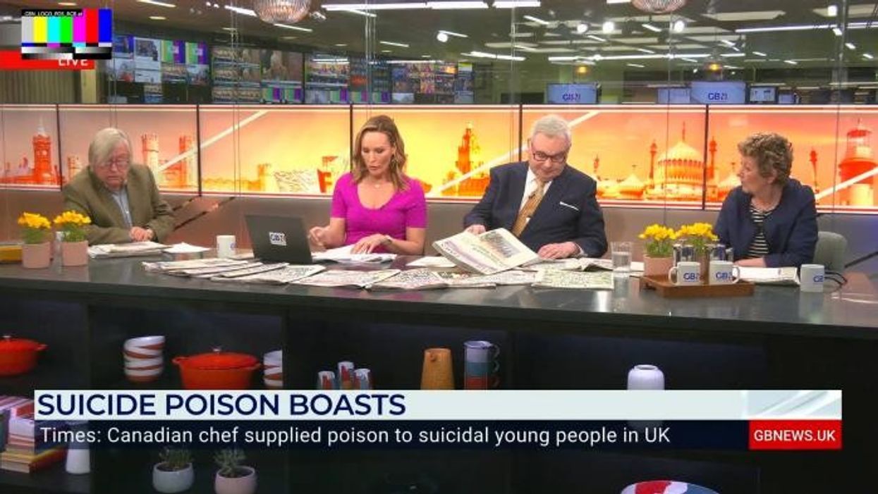 Prince Harry ‘destroying his life’ as Duke continues to distance himself from family