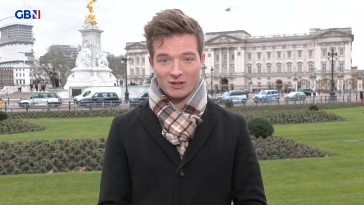 Prince Harry heads back to US without seeing Prince William and Kate after spending just one day in UK