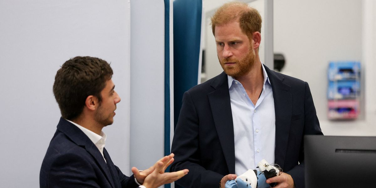 Prince Harry’s security breached by stalker as ex-police chief warns lack of protection is ‘a mistake’ Prince Harry’s security breached by stalker as ex-police chief warns lack of protection is ‘a mistake’
