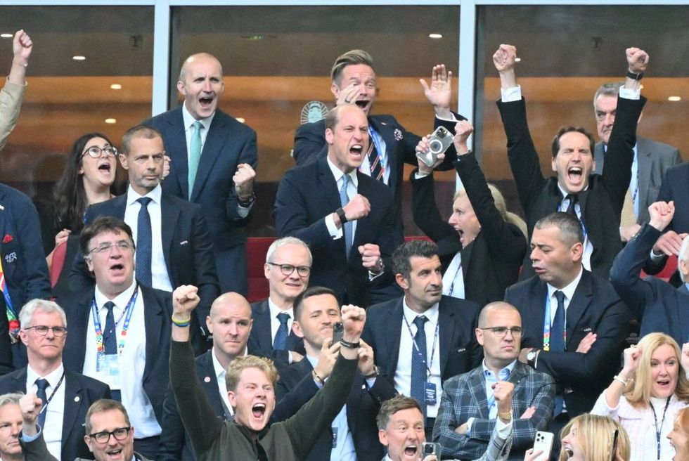Prince William celebrates England's winning penalty\u200b