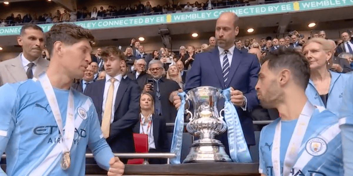 Prince William presents trophy to iconic Manchester City duo in heartwarming moment after triumph over Chelsea Prince William presents trophy to iconic Manchester City duo in heartwarming moment after triumph over Chelsea