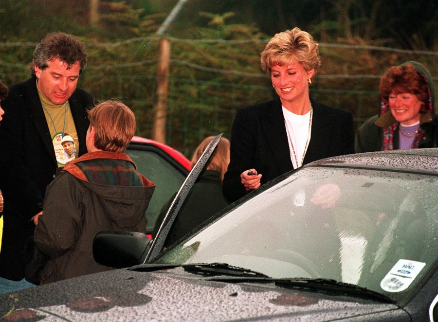 Prince William, Princess Diana and Lady Sarah McCorquodale